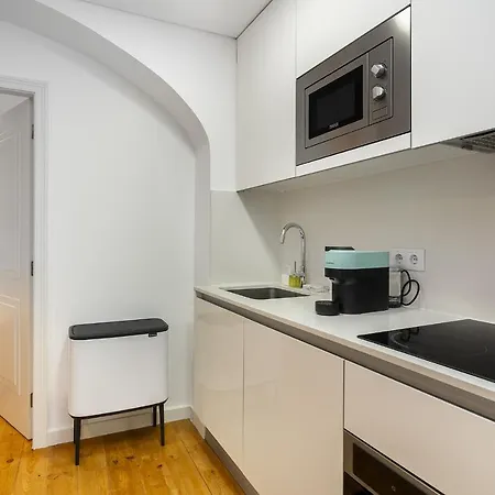 Whome Hidden Oasis W/ Private Patio, Ac & Great Vibe Apartment Lisbon